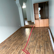 Reikalinga grūdinto stiklo pertvara su montavimu – Raseiniai