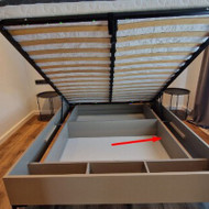 Reikalingas korpusinio baldo, lovos remontas