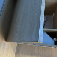 Baldų plokščių keitimas