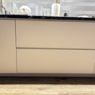 Perdaryti virtuvės spinteles