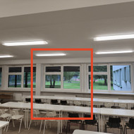 Dėl projekto parengimo ir SLD gavimo – durų įrengimas vietoje lango mokykloje