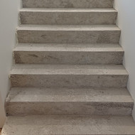 Laiptu apdirbimas medziu