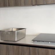 Plytėlės klijavimas ant stalviršio