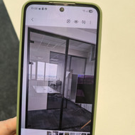 Ofiso lipdukų klijavimas ant durų