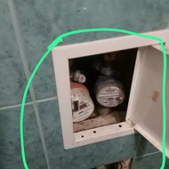 Reikia praplatinti sienoje angą