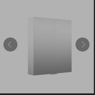 Vonios kambario baldų komplektas