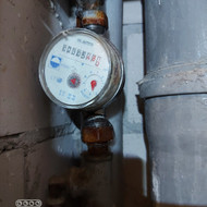 Ieškau santechniko buto vandens skaitiklio pakeitimui Vilnius