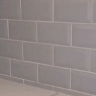 Isklijuoti plyteles virtuveje