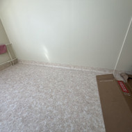 Ieškau meistro lango angokraščio apdailai.