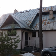 Skardinio stogo dažymas