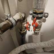 Santechniko lauko vandens išvedimui