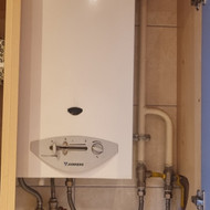 Dujinės vandens kolonėlės pilnas nuėmimas