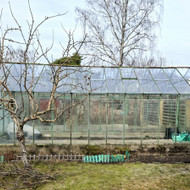 Metalinio šiltnamio su stiklais išardymas, išvežimas