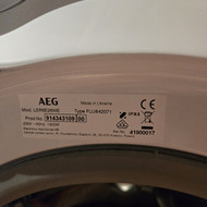 Skalbimo mašinos durų darpinės pakeitimas