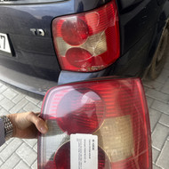 Pakeisti sudaužytą mašinos galini žibintą