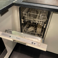 Smulkūs santechnikos ir buitinės technikos atjungimo darbai