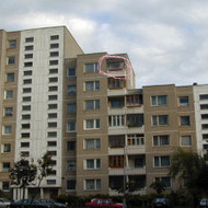 Domina dviejų balkonų stiklinimas