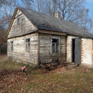 Medinio namo nugriovimas