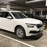 Išsinuomočiau stogo bagažinė su skersiniais metams, arba puse, mokant mažesnę įmoką