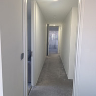 Reikalinga išvalyti kilinę dangą ir užuolaidas