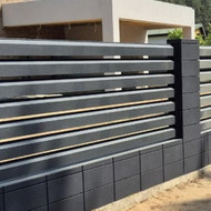 Ieškomi tvoros blokeliai