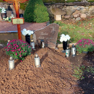 Paminklai kapams, antkapiai