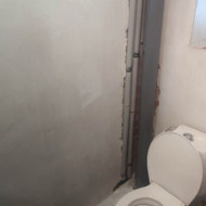 Plytelių klijavimas, san. mazgo remonto darbai