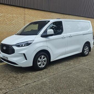 Ford Transit custom nuoma