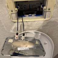 SKUBIAI: neveikia vandens nuleidimo mygtukas klozetui