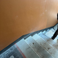 Laiptinės apdaila dekoratyviniu tinku