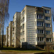 Nudažyti daugiabučio fasadus