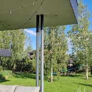 Metalo kolonų dažymas