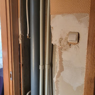 Sienos sutvarkymas po vamzdžių keitimo