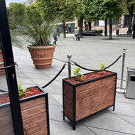 Reikalingas sodininkas: 8 lauravyšnių sodinimas į vazonus ir formavimas