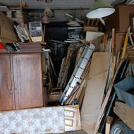 Medienos - baldiniu ploksciu -isvezimas garazo atlaisvinimas