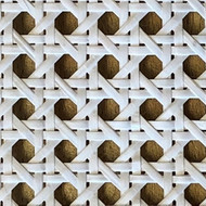 Ieskau baldininko, kuris galetu pagamint spintom ir spintelem duris su ratano tinkleliu