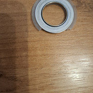 Pagaminti mažą plastikinę detalę mėsmalei