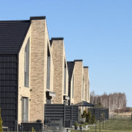 Medinė tvora - atitvara tarp terasų