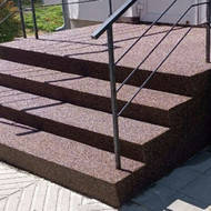 Lauko laiptu atnaujinimas