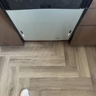 Fasadinės dalies prisukimas prie indaplovės