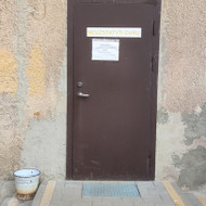 Laiptinės lauko durys