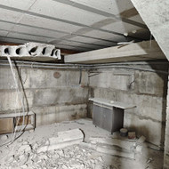 Reikia nugriauti likusią perdangos dalį