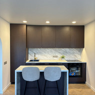 Pagaminti virtuvinį su sala