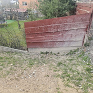 Reikia demontuoti betoninį pamatą