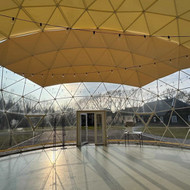 Nestandartiniu uzuolaidu siuvimas, montavimas kupole