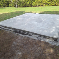 Plyteliu klojimas lauke