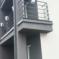 Balkono turėklo stiklinė apsauga nuo vaikų