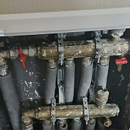 Ventilių keitimas ir kolektoriaus perinkimas/keitimas