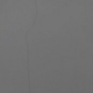 Skubiai ieškau kas sutvarkytu trukusia sieną