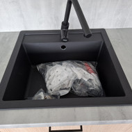 Maišytuvo pajungimas ir sifono irengimas